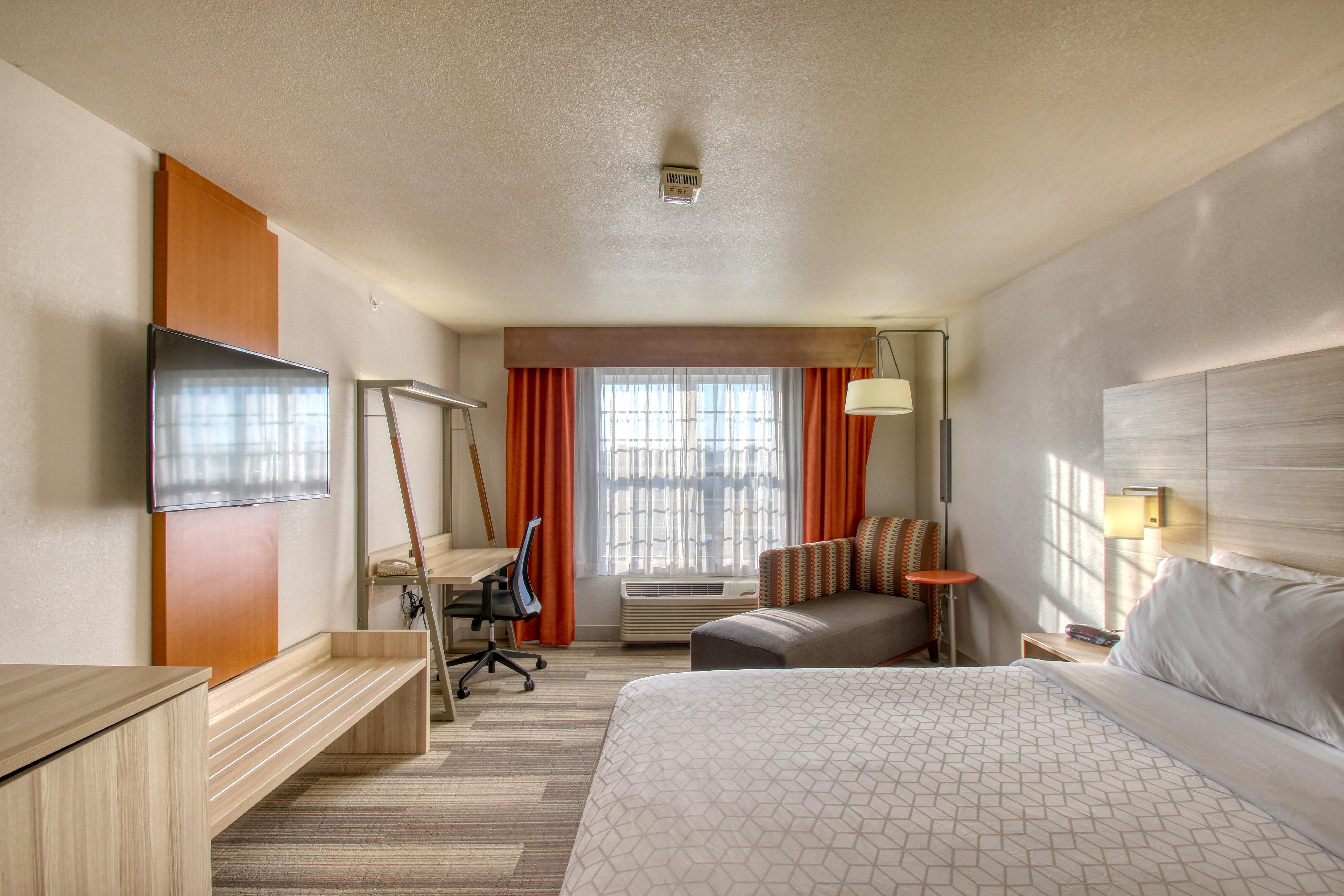 Holiday Inn Express Hotel & Suites Milwaukee Airport By Ihg מראה חיצוני תמונה