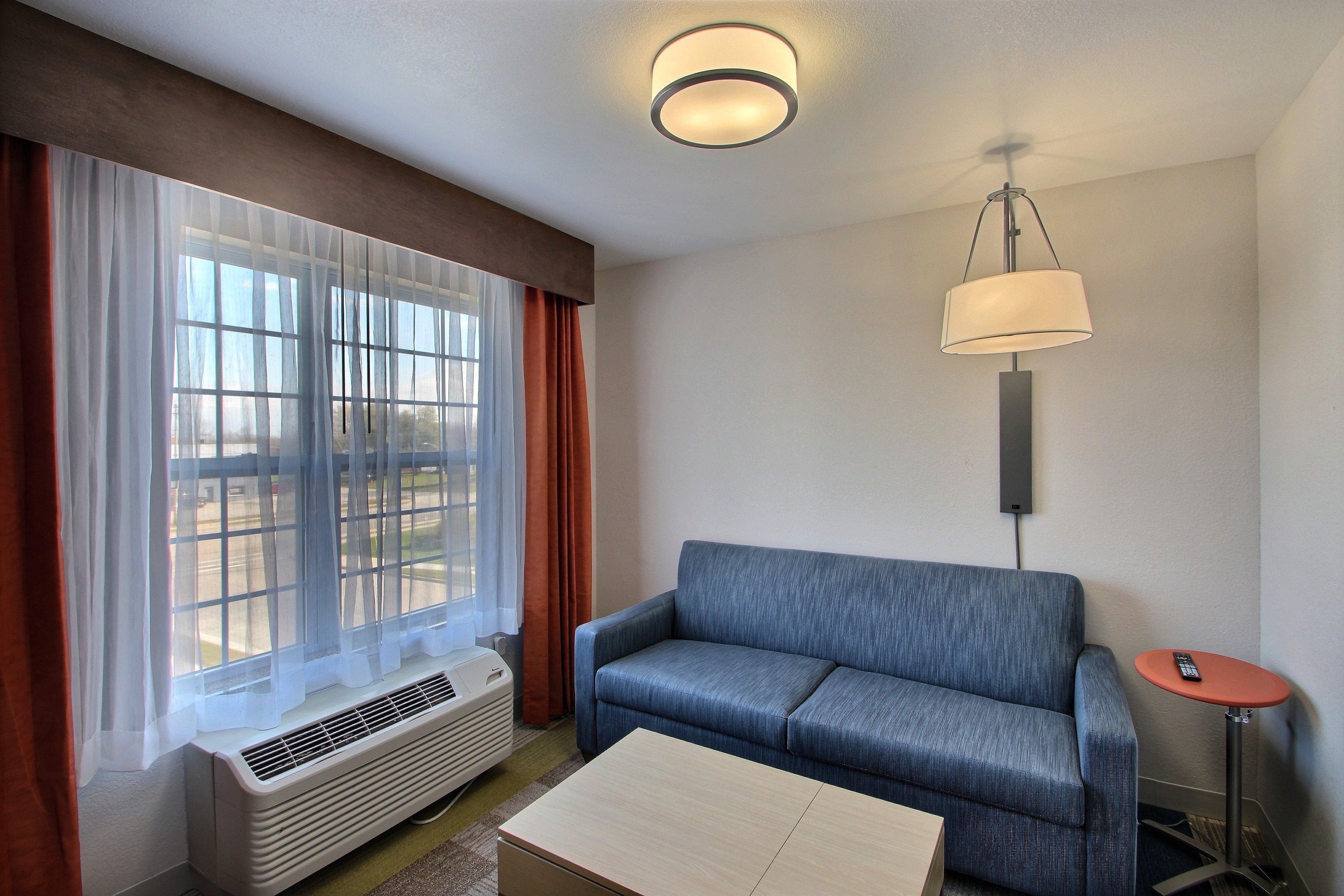 Holiday Inn Express Hotel & Suites Milwaukee Airport By Ihg מראה חיצוני תמונה