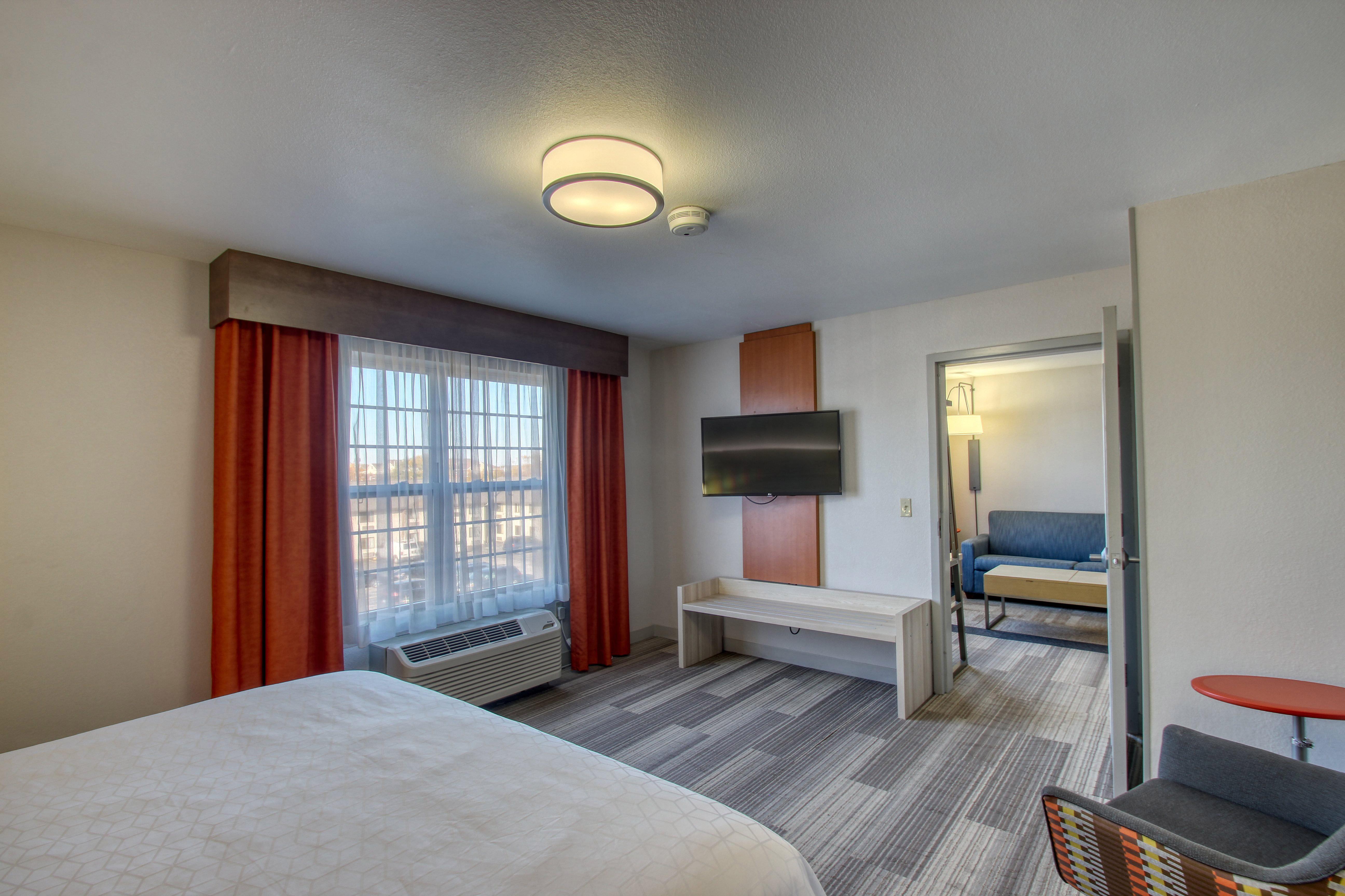 Holiday Inn Express Hotel & Suites Milwaukee Airport By Ihg מראה חיצוני תמונה