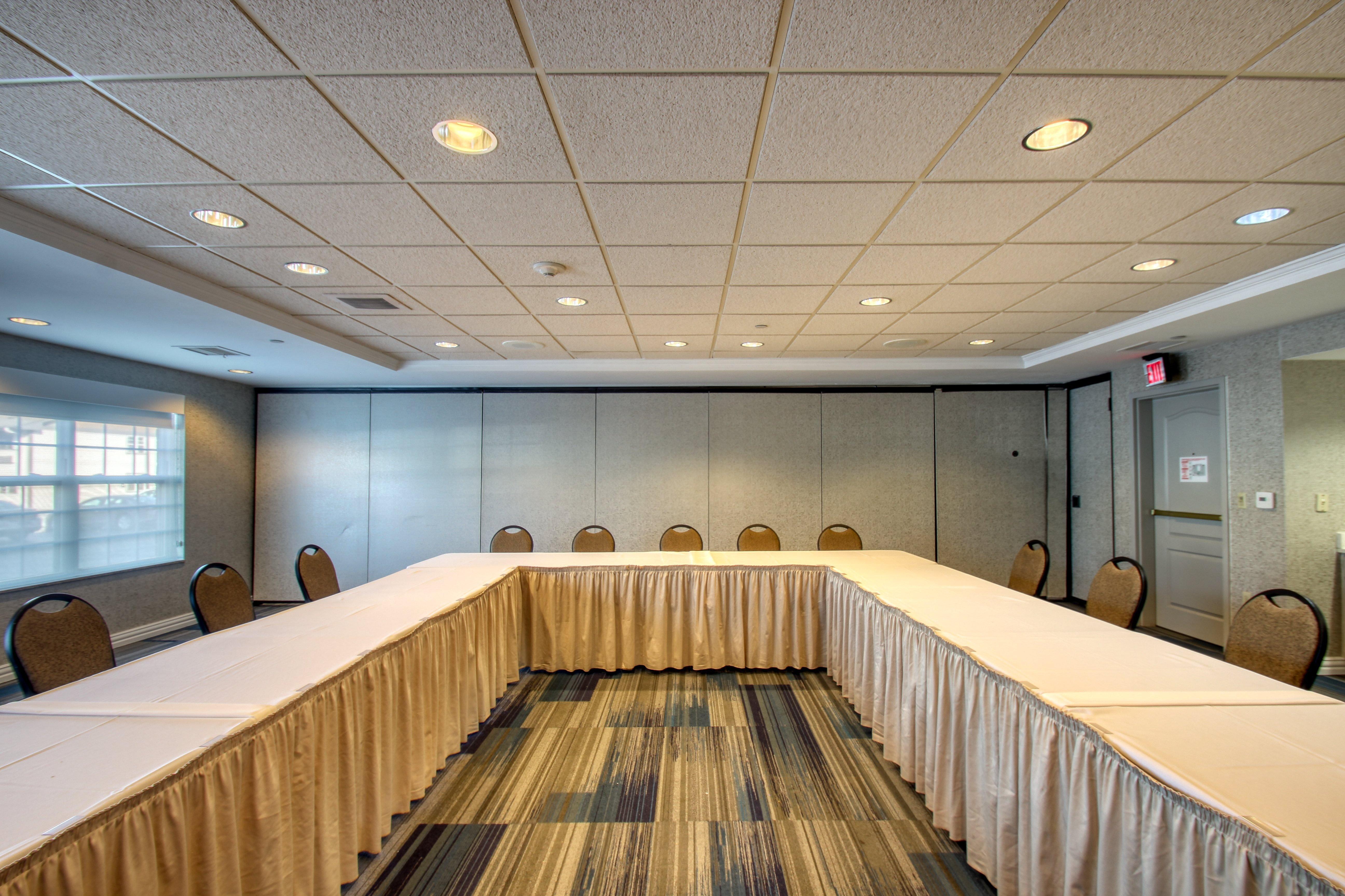 Holiday Inn Express Hotel & Suites Milwaukee Airport By Ihg מראה חיצוני תמונה