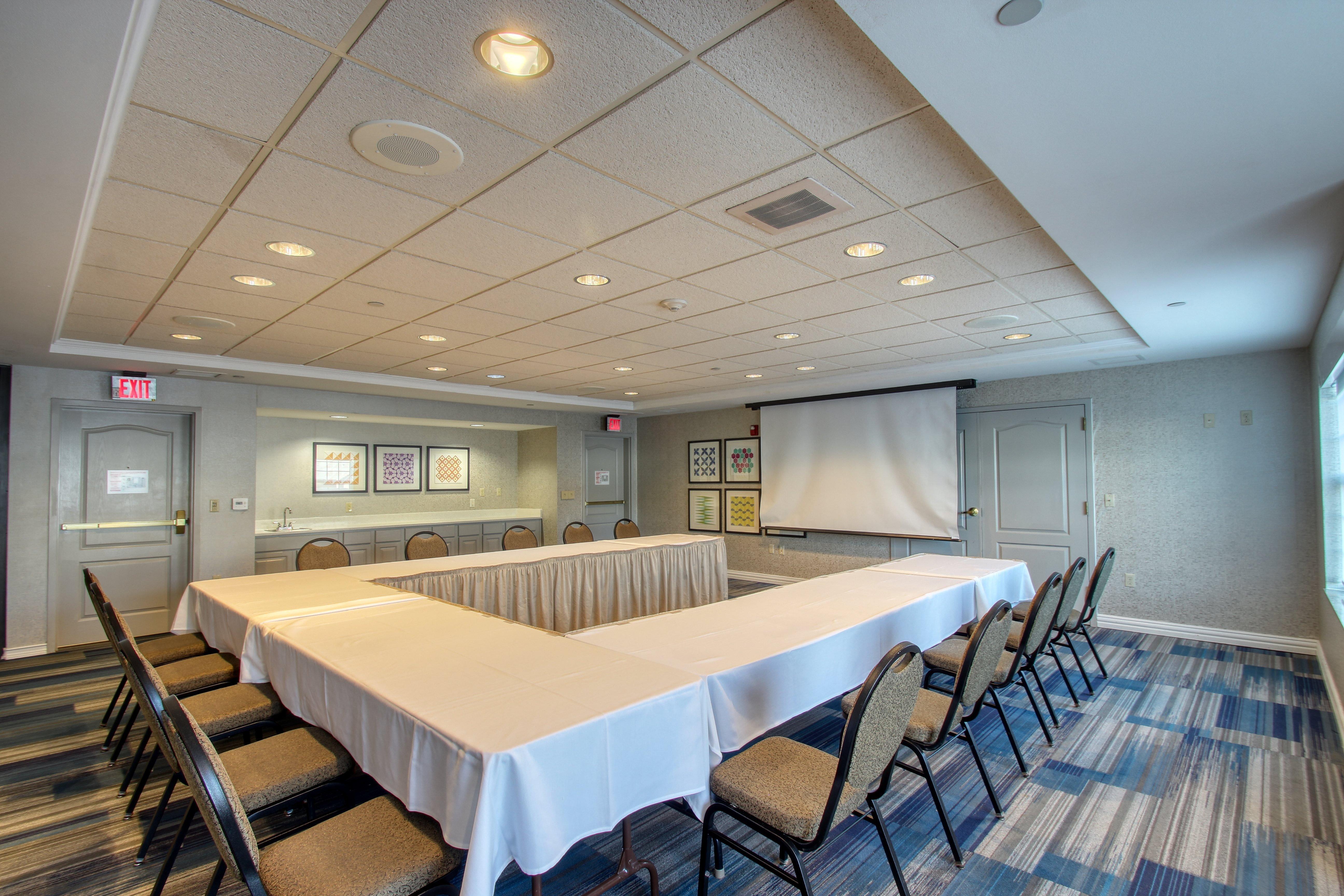 Holiday Inn Express Hotel & Suites Milwaukee Airport By Ihg מראה חיצוני תמונה