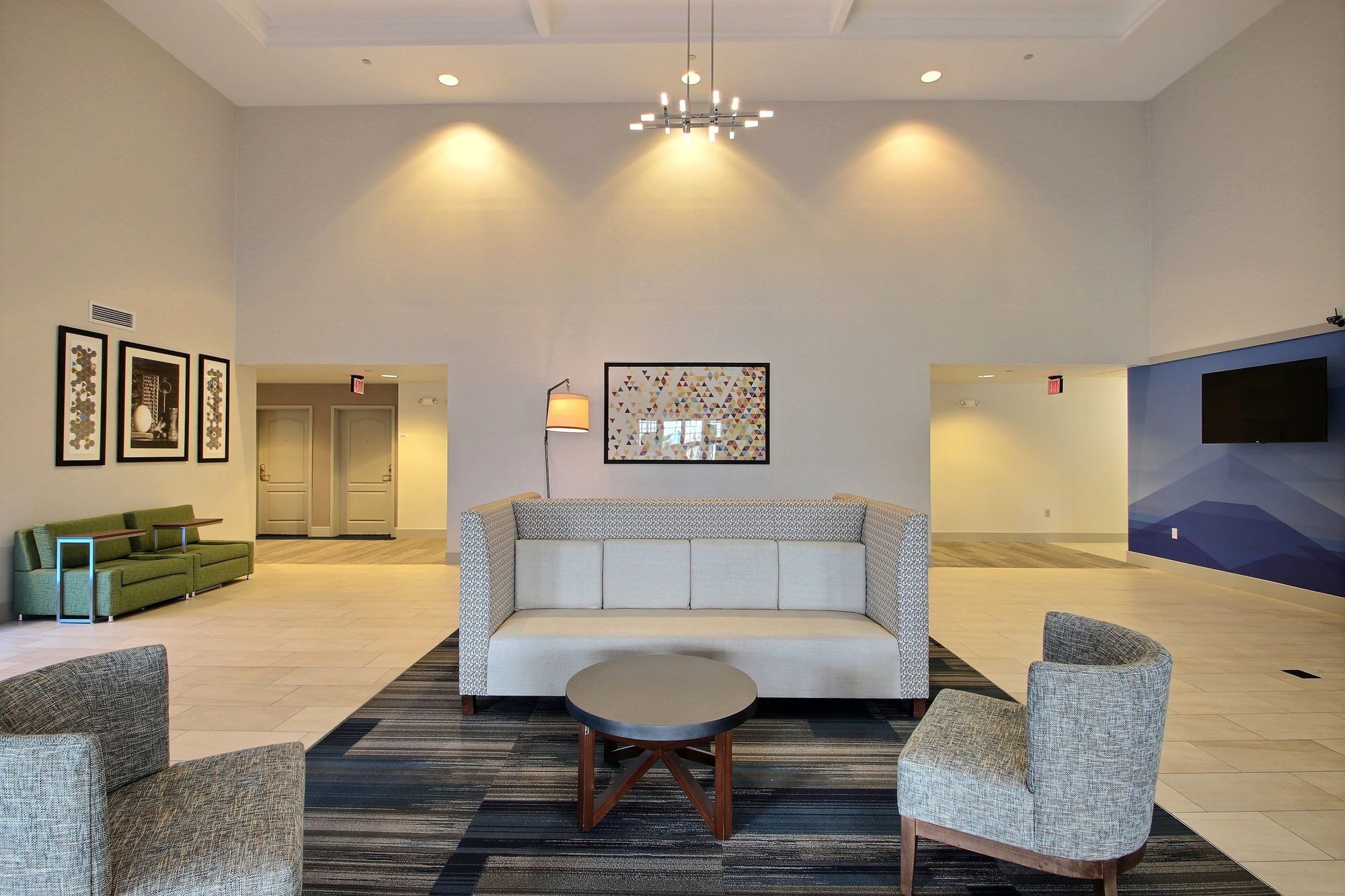 Holiday Inn Express Hotel & Suites Milwaukee Airport By Ihg מראה חיצוני תמונה